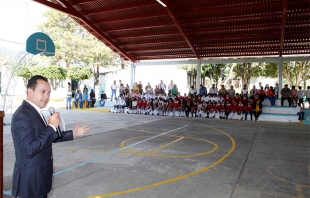 Es un compromiso cumplirle al sector educativo en #Tejupilco: Anthony Domínguez