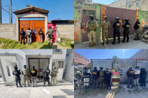 Autoridades del Edoméx durante acciones de restitución de propiedades