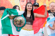 Entrenada por su padre y con 11 victorias profesionales, combina el boxeo de alto nivel con sus estudios de preparatoria.