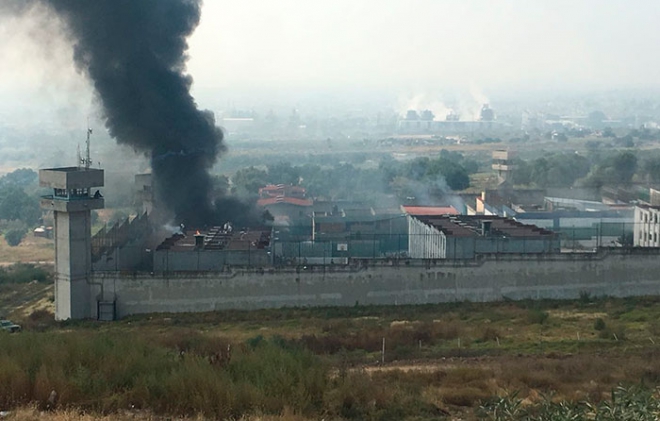 Motín en penal de Chiconautla; hay dos heridos