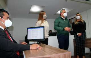 “Uno de los principales escenarios para erradicar la violencia, es bien sabido, es la denuncia", dijo el alcalde Fernando Vilchis