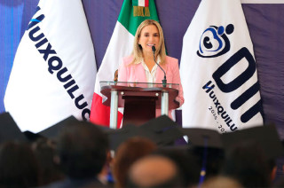 Destacan programas como “Huixquilucan Contigo 24/7” y “Acción por la Educación”.