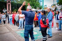 La actividad comenzó a las 10:00 horas, coincidiendo con el momento exacto del sismo de 1985