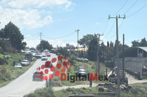 Personal municipal y estatal asegura la zona tras el accidente