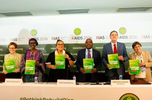 La agencia de las Naciones Unidas contra el sida (ONUSIDA) advirtió que los recortes al financiamiento internacional podrían provocar un rebrote del VIH y comprometer la meta de erradicar la enfermedad como problema de salud pública para 2030.