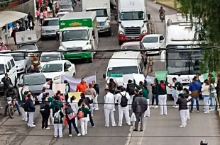 Los inconformes se apostaron a la altura de Tulpetlac