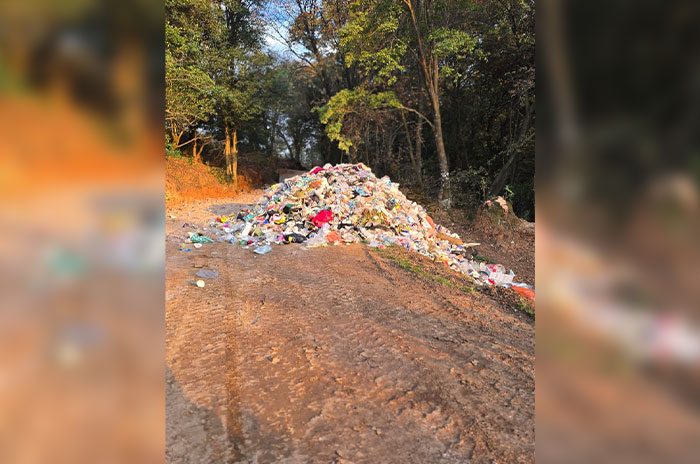 Acumulación de residuos en calles de San Jerónimo Zacapexco desata inconformidad vecinal.