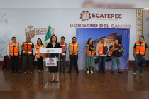 En conferencia de prensa, la alcaldesa explicó que encontró el municipio con acumulación de basura en barrancas, bocas de tormenta, areneros, calles y avenidas, además de un sistema hidráulico saturado y deterioro.