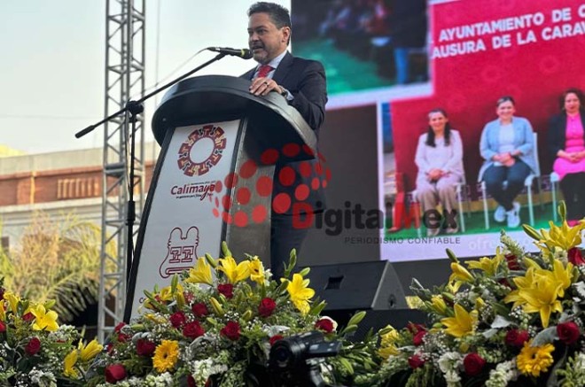 “Mientras nosotros trabajamos con entrega por Calimaya, otros eligen la guerra sucia disfrazada de opinión ciudadana”, lamentó el alcalde y aseguró que su gobierno seguirá enfocado en resultados y en mejorar la vida de las y los calimayenses.