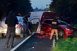 Dos automóviles particulares, un Nissan y un Mazda, se vieron involucrados.