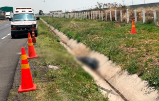 Arrojan cuerpo de mujer sobre el CEM, en Ecatepec