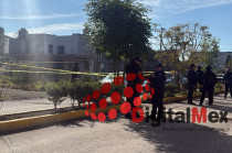 Elementos de la Policía Estatal acordonaron las zonas para permitir el trabajo del personal forense de la Fiscalía General de Justicia del Estado de México.