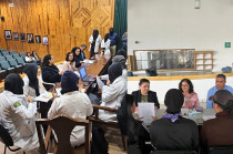 Zarza Delgado sostuvo mesas de diálogo con estudiantes y recibió el pliego petitorio en Gastronomía y Turismo, como parte de una universidad más cercana.