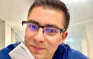 Originario de Villa del Carbón, actualmente residía en la ciudad de Toluca