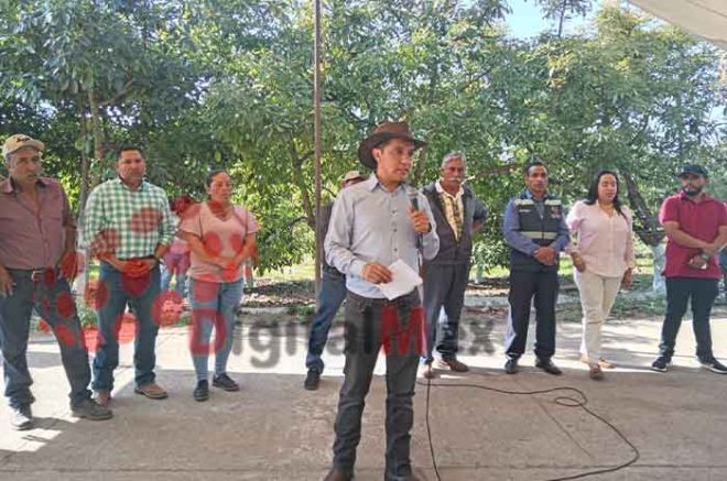 #Video: Entrega Carlos González revestimiento de canales de riego, en #Temascaltepec