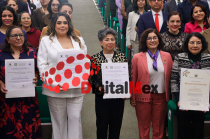 Se entregó la Presea FAAPAUAEM 2026 a tres académicas universitarias por su trayectoria, compromiso docente e impacto en la universidad.