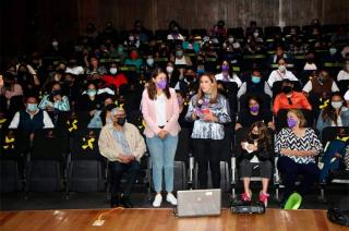 “Necesitamos que las familias recobren sus valores, trabajar unidos en pro de la sociedad&quot;, dijo la alcaldesa