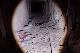 Una manguera conectada a la línea fue localizada en el kilómetro 254+093 del ducto.