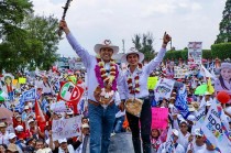 Abuzeid Lozano finaliza campaña en Ixtlahuaca, enfatizando la importancia de consolidar logros y evitar retrocesos en el progreso municipal.