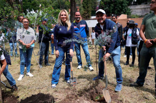 La presidenta municipal, Romina Contreras Carrasco, destacó la coordinación con autoridades estatales y federales para eliminar contaminantes