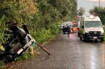 Esperanza, de 53 años, perdió la vida luego de la volcadura de un vehículo en Almoloya de Juárez.