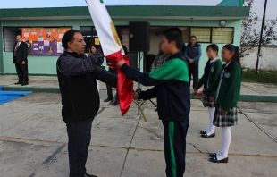 Reconoce #Huixquilucan labor de maestros pese a contingencia