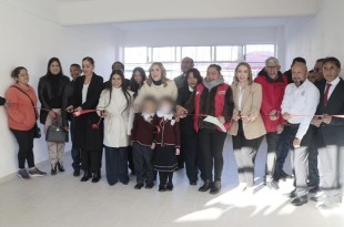 Muñiz Neyra entregó aula nueva en la escuela primaria Venustiano Carranza