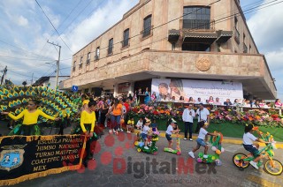 Familias enteras disfrutaron de este tradicional evento