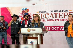 Azucena Cisneros Coss, alcaldesa de Ecatepec, presentó la programación de la segunda edición del Festival Cultural “El Viento Nos Une”.