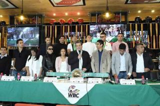 Campeonas mundiales agradecen el 2023, destacando triunfos superados y expresando su compromiso.