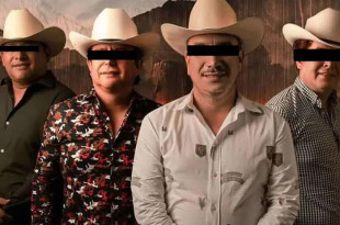 Un juez en Jalisco vinculó a proceso a la banda musical sinaloense Los Alegres del Barranco por el delito de apología del delito.