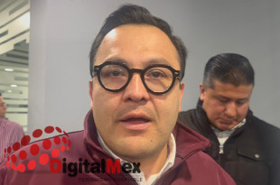 Daniel Sibaja, secretario de Movilidad estatal, anuncia plan integral para profesionalizar el transporte público mexiquense.