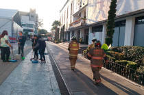 Protección Civil reiteró la importancia de revisar planes familiares de protección, identificar zonas seguras y atender las indicaciones oficiales ante réplicas o actualizaciones informativas.