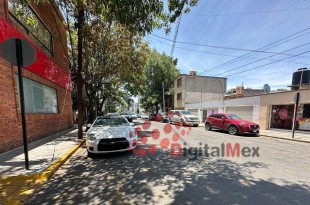 El alcalde de Toluca rechaza acusaciones de recaudación abusiva y defiende la mano dura contra el estacionamiento indebido, buscando un orden urbano adecuado.