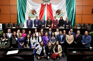 La presidenta del TEEM, Arlen Siu Jaime,asistió a reunión en San Lázaro.