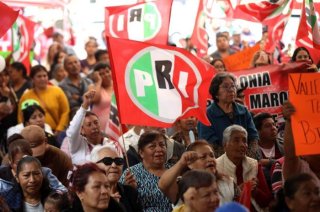 Militantes del Partido Revolucionario Institucional (PRI).