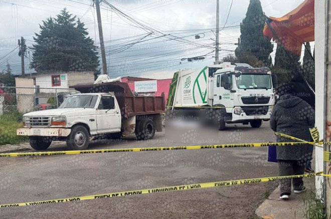 Un ciclista de 66 años perdió la vida tras un accidente con un camión recolector de basura en San Jerónimo Chicahualco.