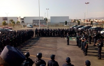 #Video: Riña en penal de #Chalco deja cuatro internos lesionados; familiares protestan al exterior