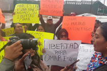 Habitantes de San Miguel Oxtotilpan bloquearon la carretera federal 134 Toluca-Altamirano, a la altura del kilómetro 40