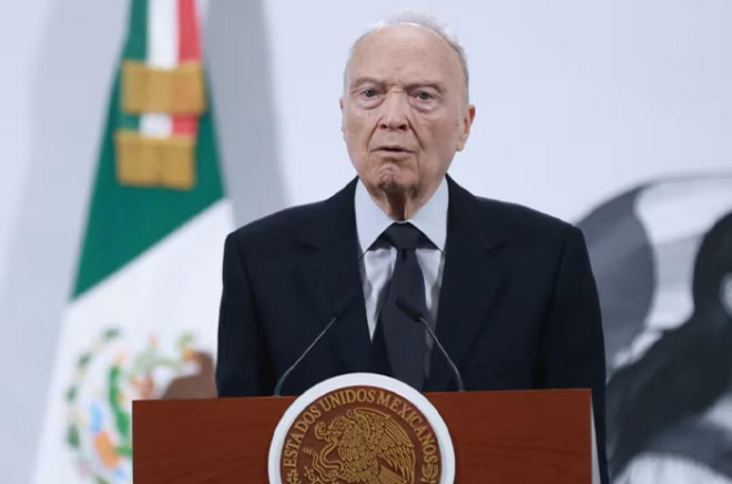 Alejandro Gertz Manero presentó al Senado de la República su renuncia como titular de la Fiscalía General de la República (FGR).