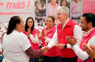 Capacita Salario rosa a casi 78 por ciento de las mujeres beneficiarias