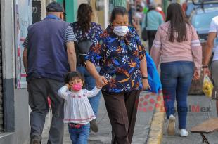 El uso de cubrebocas y gel debe ser permanente 