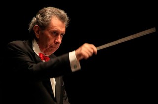 Su legado perdurará a través de sus interpretaciones y contribuciones al desarrollo musical en México y el mundo.