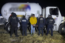 Detienen a Nicandro “N” por presunta ordeña de gas LP