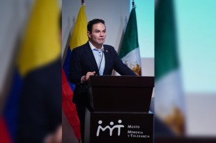 Enrique Vargas le hizo un llamado respetuoso al presidente de México, para que no deje a la Presidenta Claudia Sheinbaum Pardo, un país de cabeza.