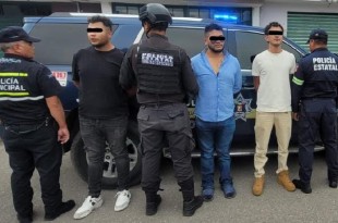 Los detenidos, el vehículo y el arma fueron puestos a disposición de la Fiscalía General de Justicia del Estado de México (FGJEM)