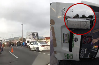 Camioneta de transporte público que volcó en la autopista México-Pachuca