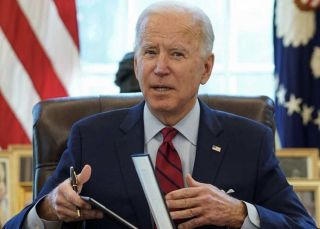 Joe Biden firma acuerdo con la organización ACLU