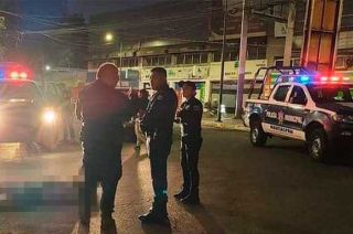 En el sitio quedaron los cuerpos de las víctimas, tiradas sobre el pavimento