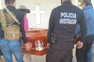 Lo restos de Cristian ingresaron a la morgue de Tlalnepantla, donde mes y medio estuvo como desconocido.